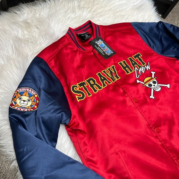 ONE PIECE STRAW HAT CREW BOMBER JACKET BOXLUNCH SIZE SMALL LUFFY PIRATES - Picture 2 of 4